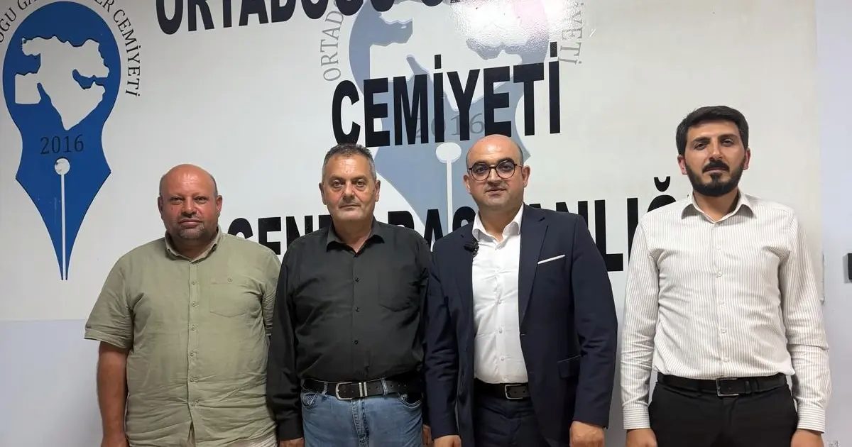 Ağrı’da sağlık işçilerinin sorunları Ortadoğu Gazeteciler Cemiyeti’nde masaya yatırıldı