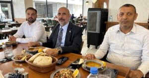 AK Parti Ağrı Milletvekili Cemal Kaya, kentte görev yapan gazetecilerle