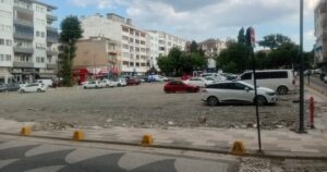 Edirne Keşan'da yıkılan Ali Paşa Çarşısı'nın boş kalan arazisi, bölgedeki