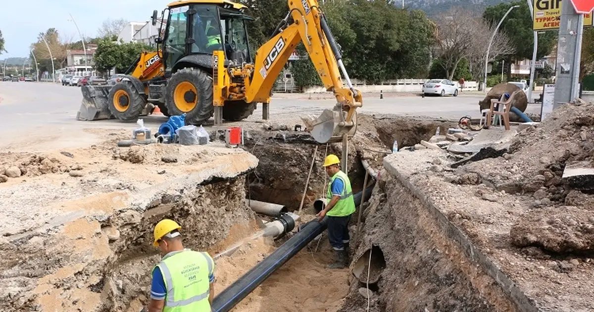 Antalya Kemer’in kanalizasyon altyapısı yenileniyor