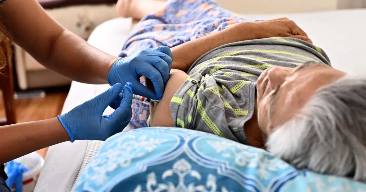 Antalya’da ‘Turunç Masa’dan evlere uzanan sağlık desteği