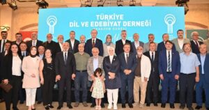 Trabzon Büyükşehir Belediye Başkanı Ahmet Metin Genç, Türkiye Dil ve