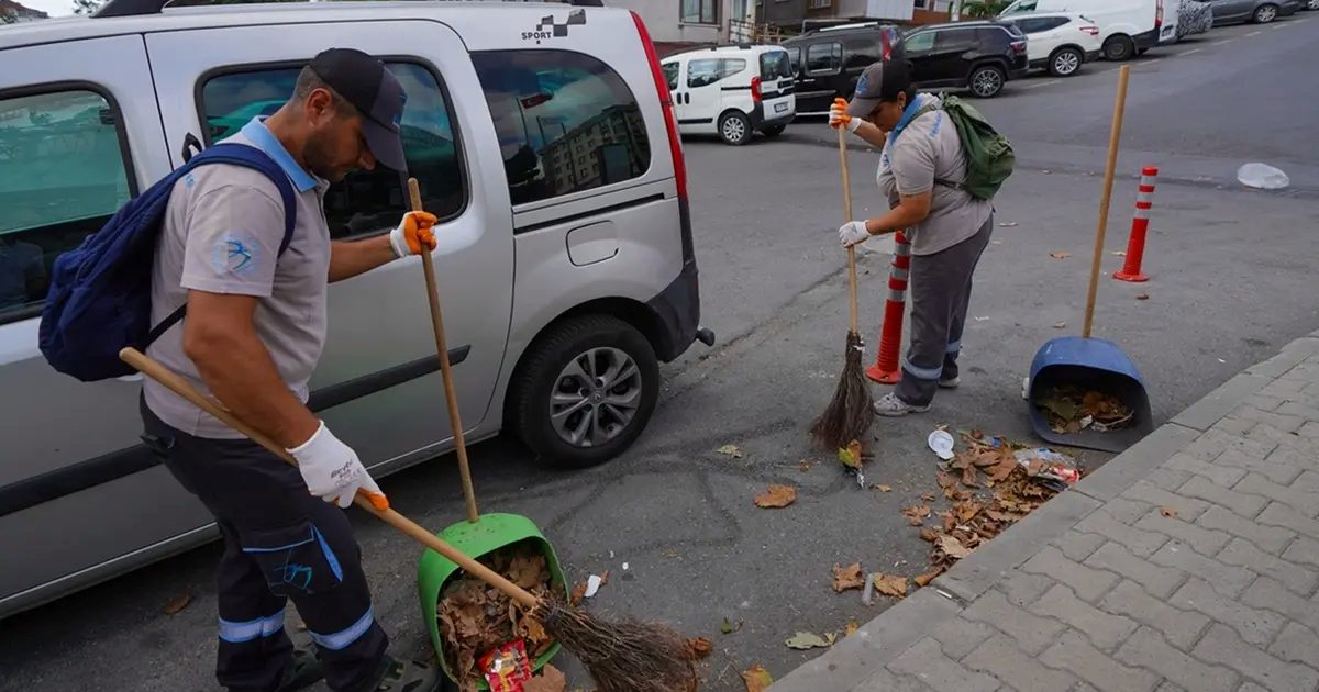 Beylikdüzü’nün tüm mahallelerinde kapsamlı temizlik çalışması