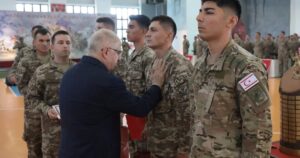 Milli Savunma Bakanı Yaşar Güler, Genelkurmay Başkanı Orgeneral Selçuk Bayraktaroğlu