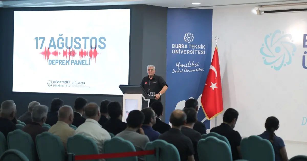 BTÜ’de 17 Ağustos Deprem Paneli gerçekleşti