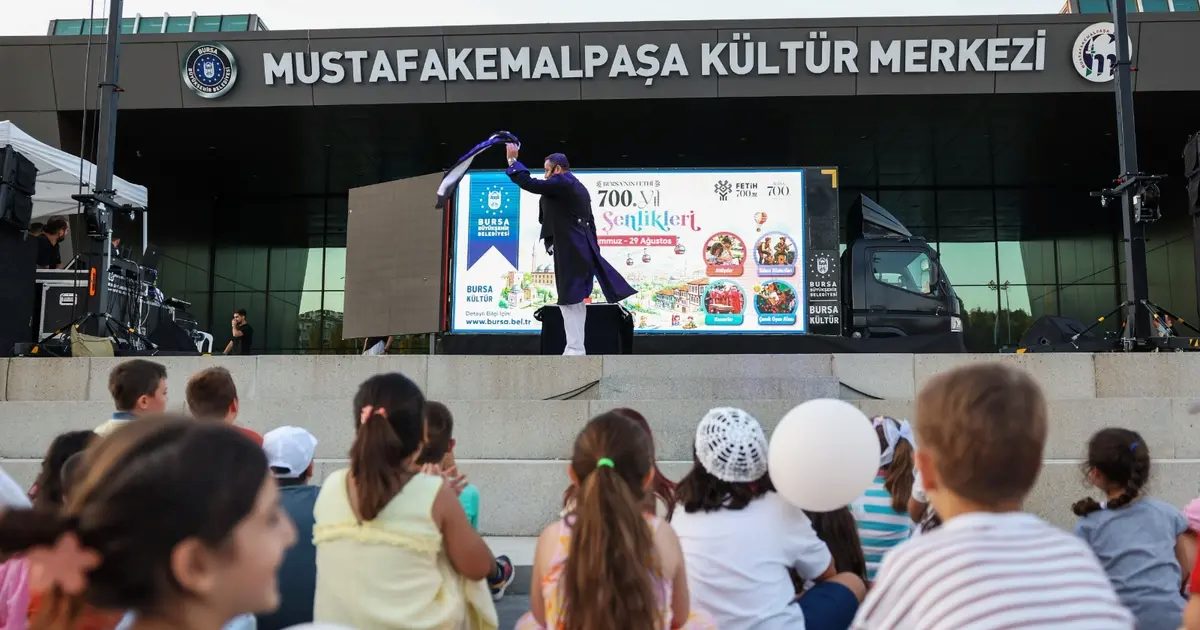 Bursa’da 700. Yıl İlçe Şenlikleri’nde Mustafakemalpaşa heyecanı