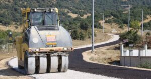 Bursa Büyükşehir Belediyesi, il genelinde sürdürdüğü ulaşım ağını güçlendirme yatırımları