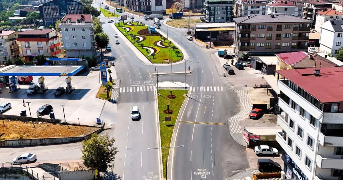 Darıca’daki kavşakta trafik rahatladı, ulaşım hızlandı