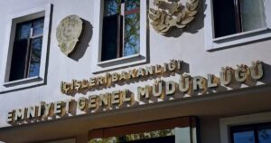 Cumhurbaşkanı Recep Tayyip Erdoğan’ın imzasıyla yayımlanan Cumhurbaşkanlığı Kararnamesi ile Emniyet