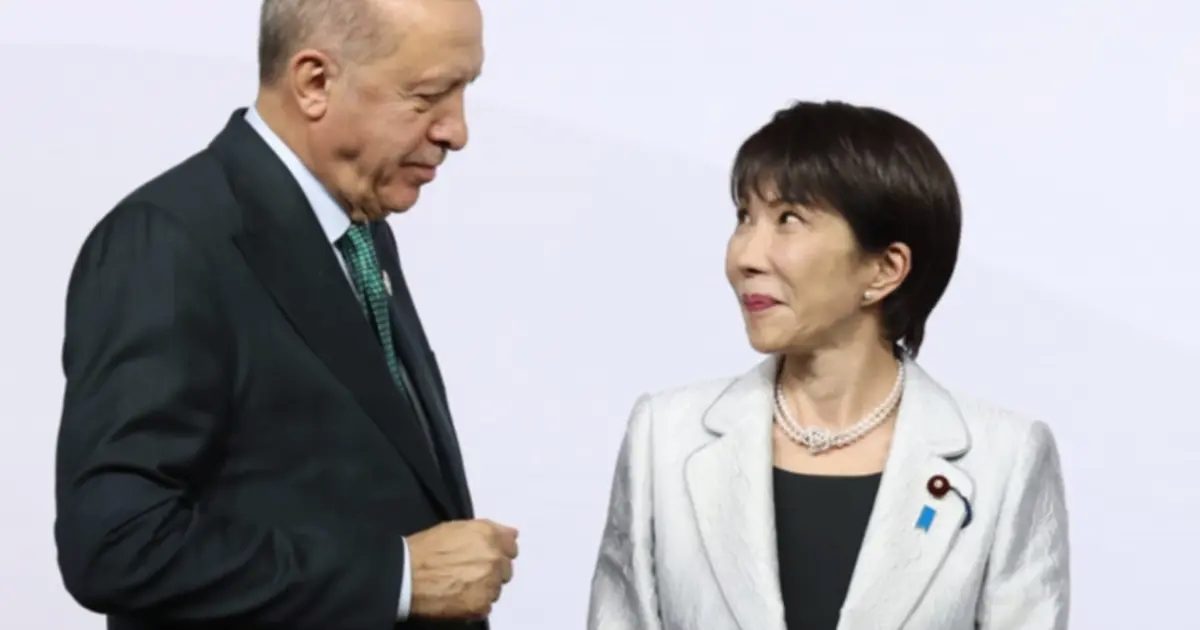 Erdoğan, Japonya Başbakanı Takaiçi ile görüştü