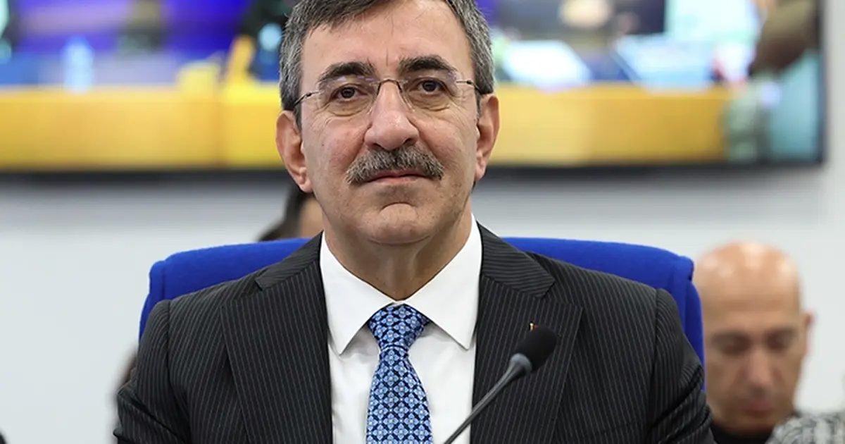 Girne açıklarındaki gemi kazasına Cevdet Yılmaz’dan açıklama… Her türlü desteği sağlıyoruz