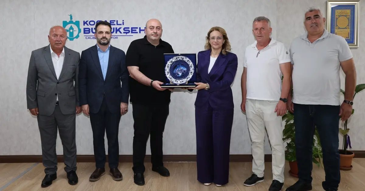 Gürcistan Kutaisi heyetinden Kocaeli Büyükşehir’e ziyaret