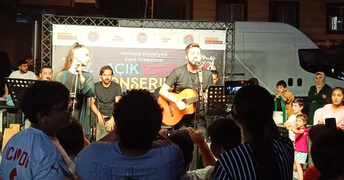 İstanbul Maltepe’de açık hava konserleri devam ediyor