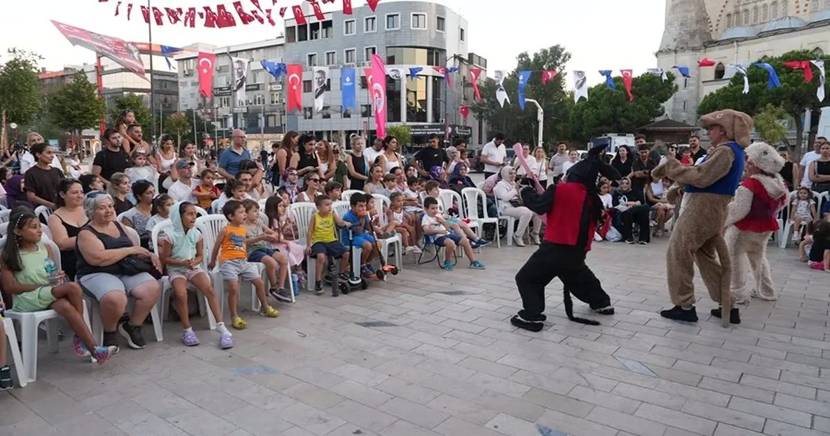 İstanbul Maltepe’de çocuklara yaz boyu tiyatro keyfi