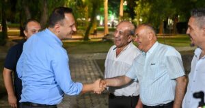 Bornova Belediye Başkanı Ömer Eşki, Çamdibi Bölgesi’nde gerçekleştirdiği alan gezisinde