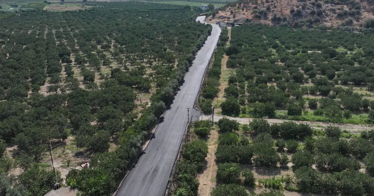 İzmir Efes Selçuk’ta yollar yenileniyor