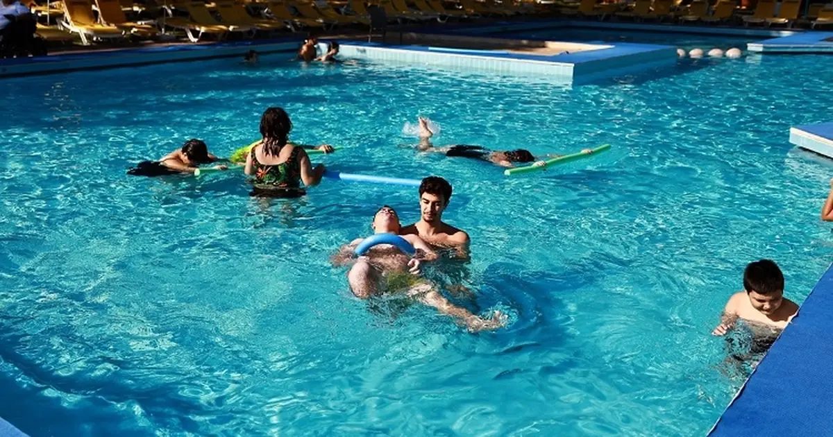 İzmir Efes Selçuk’ta yüzmeye engel yok