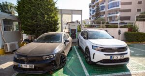 İzmir'de Narlıdere Belediyesi’nin Aralık 2024’ten bu yana hizmete sunduğu elektrikli