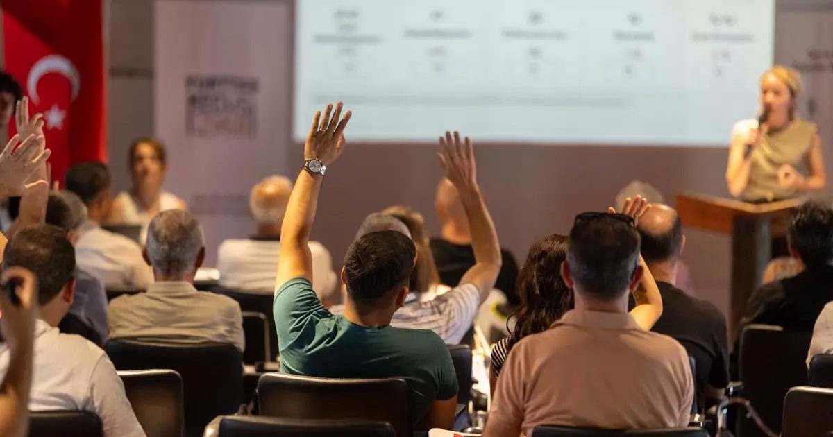 İzmir’de Yurttaş Meclisi’nde üçüncü dönem başlıyor