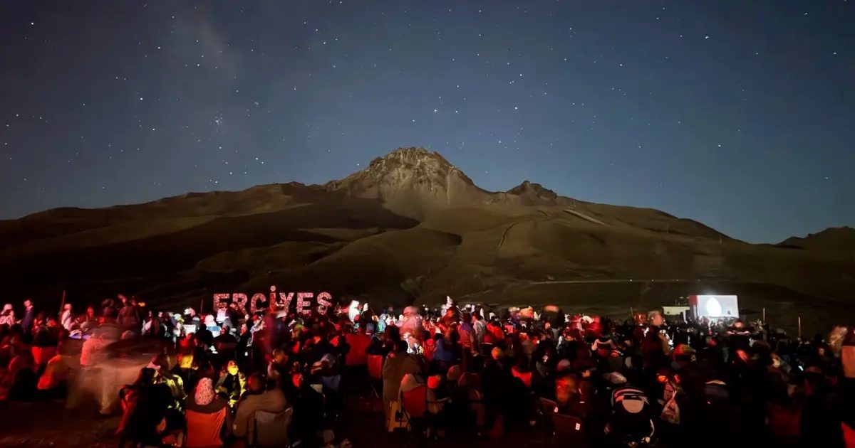 Kayseri Büyükşehir gökyüzü tutkunlarını Erciyes’te buluşturacak