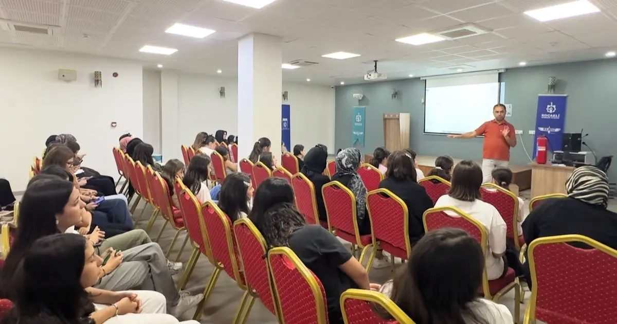 Kocaeli’de çocuklara yangın güvenliği eğitimi