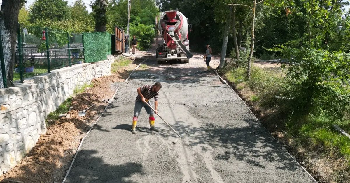 Kocaeli’de kırsal mahalleye modern yol