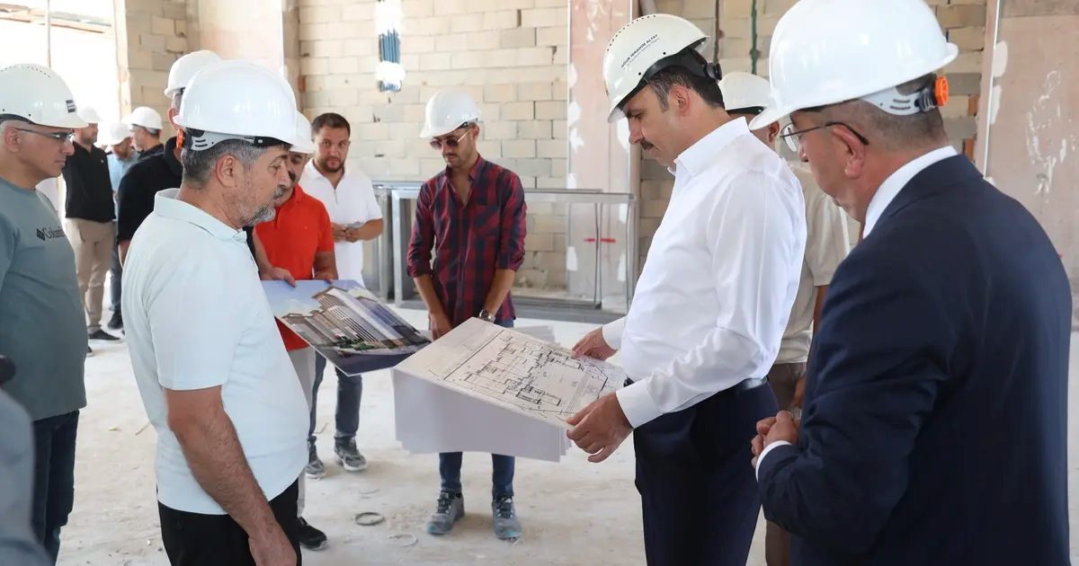 Konya Büyükşehir Gençlik Kampüsü’ne Başkan Altay’dan yakın mercek