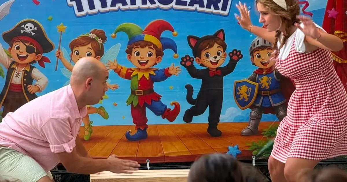 Maltepe’de yaz tiyatroları çocukları eğlendiriyor