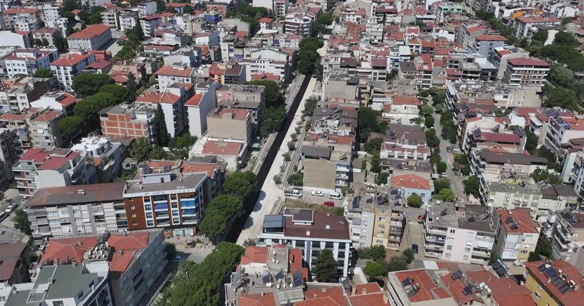 Manisa Salihli’de 4 caddeye sıcak asfalt