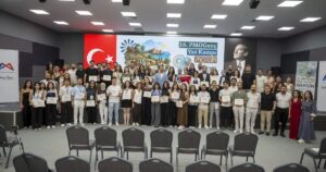 Mersin Büyükşehir Belediyesi’nin ev sahipliğinde gerçekleştirilen Peyzaj Mimarları Odası 16. ‘PMOGenç