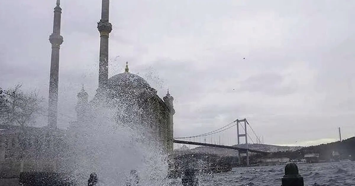 Meteoroloji’den kuvvetli rüzgar uyarısı