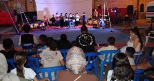 Midyat’ta bu yıl 8’incisi düzenlenen Uçan Halı Festivali, 22 ülkeden