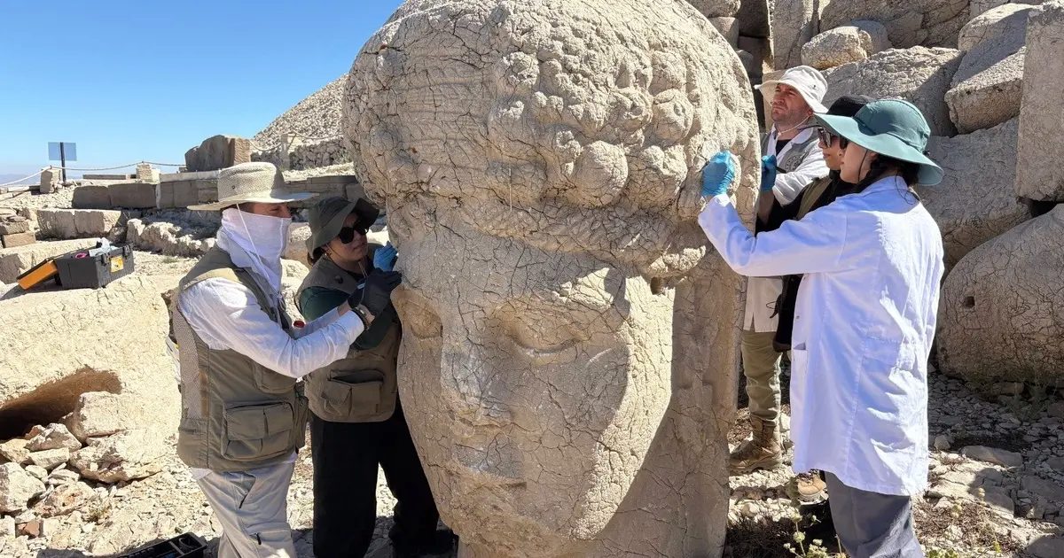 Nemrut Dağı’nda kapsamlı koruma… Heykeller nanoteknolojiyle güçlendiriliyor