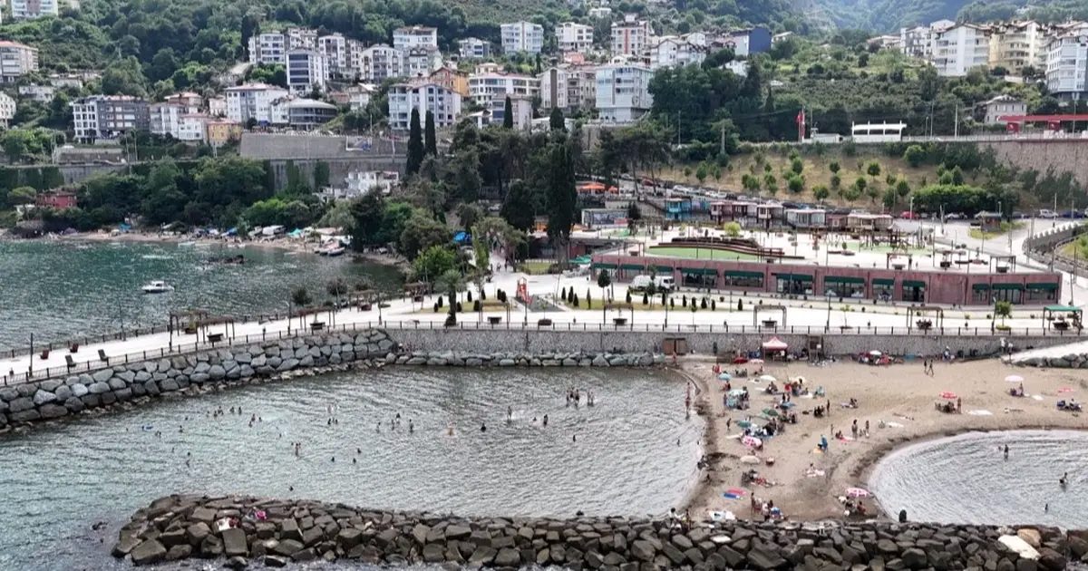 Ordu’da gökdelenlerin yıkıldığı sahil halkın hizmetine açıldı