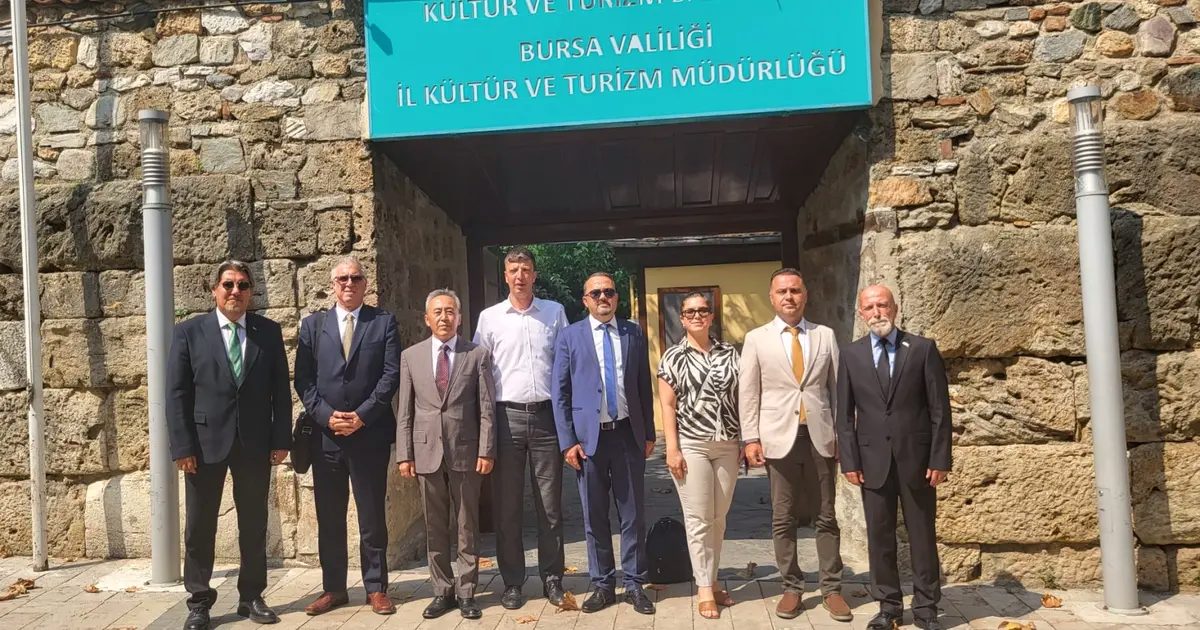 TUREB yönetimi Bursa’da buluştu… Turizm ve rehberlik Bursa’da masaya yatırıldı