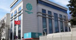 Cumhurbaşkanı Kararı Resmi Gazete’de yayımlandı. Buna göre Türkiye Maarif Vakfına,