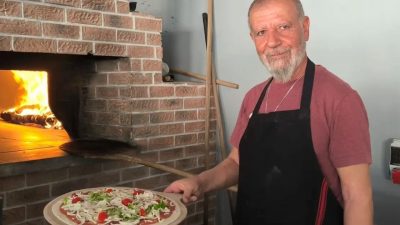 1984 yılında Almanya’ya göç eden ve uzun yıllar Avrupa’da gastronomi