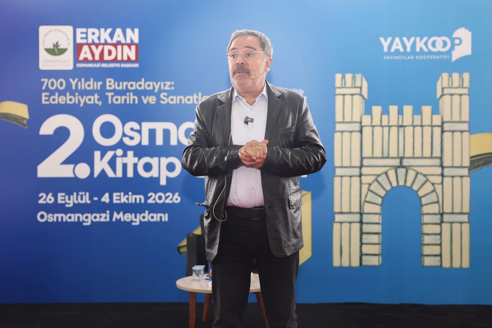 2. Osmangazi Kitap Günleri, kitapseverlerin yoğun ilgisiyle devam ediyor. Ünlü
