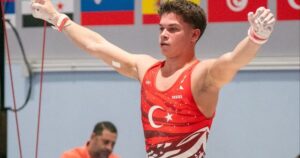 İzmir Büyükşehir Belediyesi Spor Kulübü’nün milli jimnastikçisi Altan Doğan, Taranto