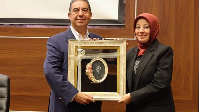 Keçiören Belediyesi tarafından personele yönelik düzenlenen Meme Kanseri Farkındalık Eğitimi’nde,