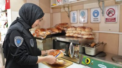 Ankara'da Keçiören Belediyesi Zabıta Müdürlüğü ekipleri, yeni eğitim öğretim döneminin