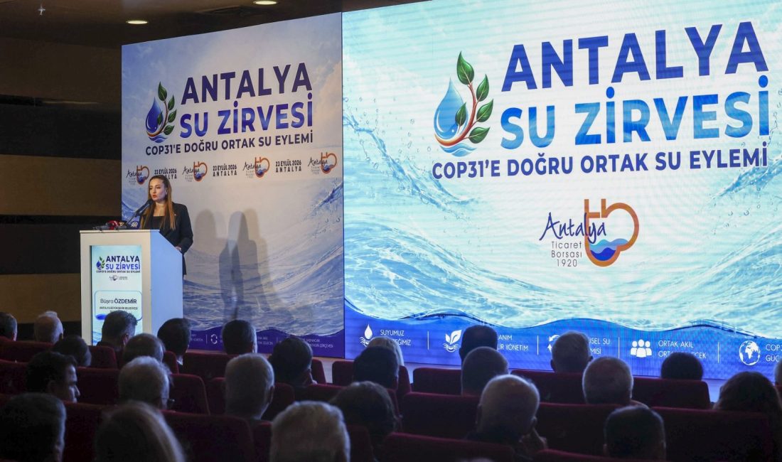 COP31 öncesinde düzenlenen Antalya Su Zirvesi’nde konuşan Büyükşehir Belediyesi Başkan