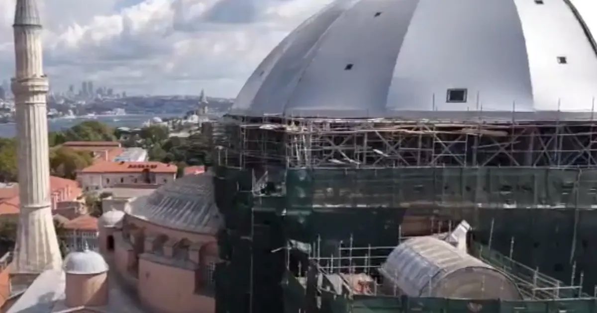 Ayasofya’da restorasyonda yeni süreç… Doğu yarım kubbeye çelik platform
