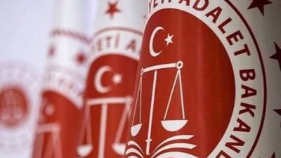 Adalet Bakanı Akın Gürlek, Turgutlu’da 11 öğrencinin yaralandığı silahlı saldırıyla