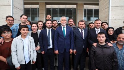 Çalışma ve Sosyal Güvenlik Bakanı Vedat Işıkhan, Arnavutköy Belediyesi İstihdam