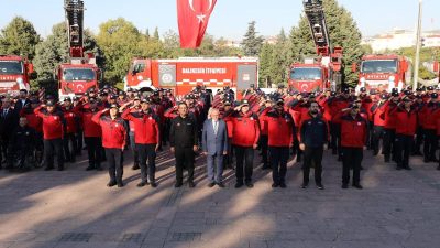 Balıkesir Büyükşehir Belediye Başkanı Ahmet Akın, 25 Eylül-1 Ekim günleri