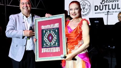 Manisa Büyükşehir Belediyesi tarafından düzenlenen Balkanlardan Anadolu’ya Kültür Şenliği kapsamında