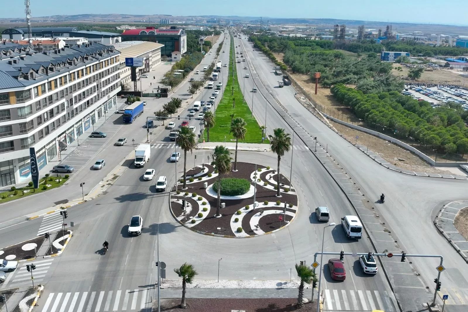Balıkesir Büyükşehir Belediyesi, Bandırma’nın Bursa-Çanakkale yolu üzerindeki önemli giriş güzergâhında