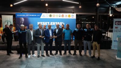 Türk halk müziğinin unutulmaz ozanı, “Bozkırın Tezenesi” Neşet Ertaş, vefatının
