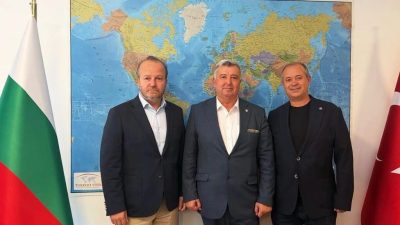 Bölge ekonomisini güçlendirmek ve üyelerin dış ticaret hacmini artırmak amacıyla